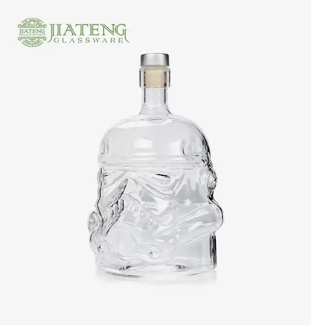 Keuntungan saka Botol Wiski Kustom sing Diukir