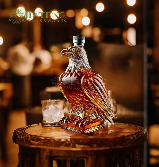 Изысканные бутылки бурбона